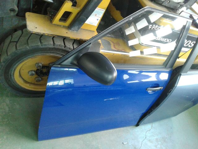 bontott SKODA FABIA II Bal első Ablakemelő Kapcsoló