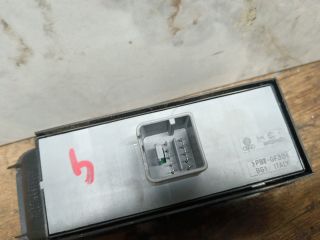 bontott SKODA FABIA II Bal első Ablakemelő Kapcsoló