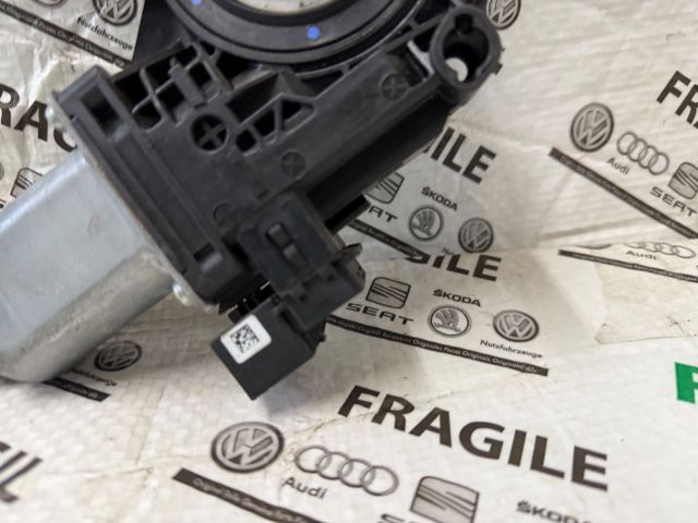bontott SKODA FABIA II Bal első Ablakemelő Motor