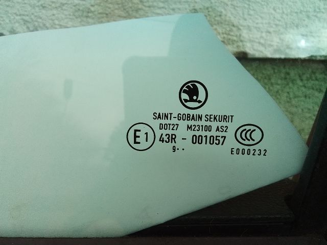 bontott SKODA FABIA II Bal első Ablakemelő Szerkezet (Elektromos)