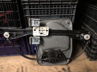 bontott SKODA FABIA II Bal első Ablakemelő Szerkezet (Elektromos)