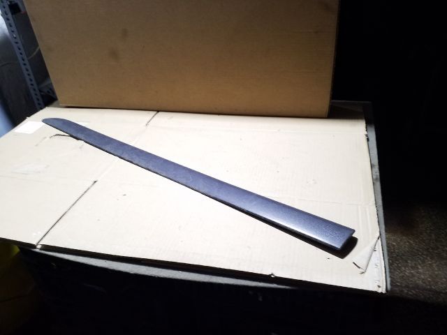 bontott SKODA FABIA II Bal első Ajtó Díszléc