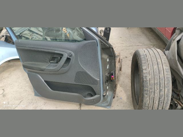 bontott SKODA FABIA II Bal első Ajtó (Részeivel)