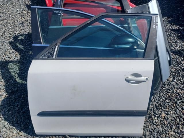 bontott SKODA FABIA II Bal első Ajtó (Üres lemez)