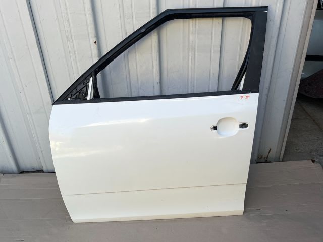 bontott SKODA FABIA II Bal első Ajtó (Üres lemez)