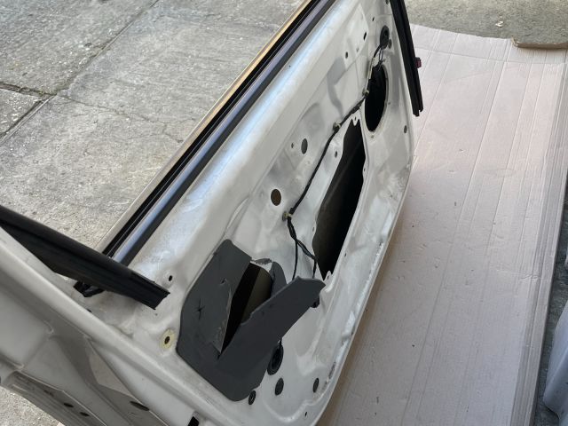 bontott SKODA FABIA II Bal első Ajtó (Üres lemez)