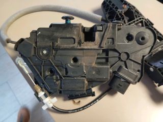 bontott SKODA FABIA II Bal első Ajtózár