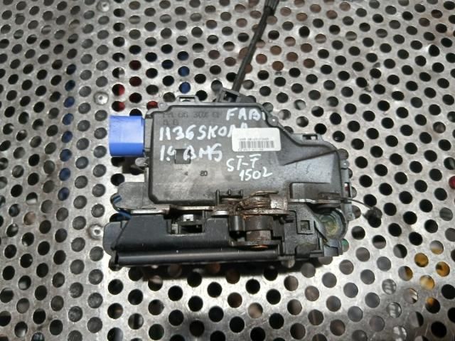 bontott SKODA FABIA II Bal első Ajtózár