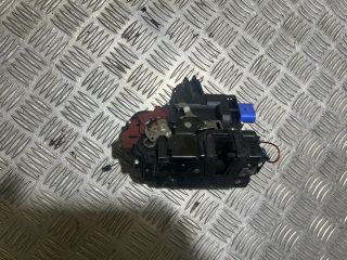 bontott SKODA FABIA II Bal első Ajtózár