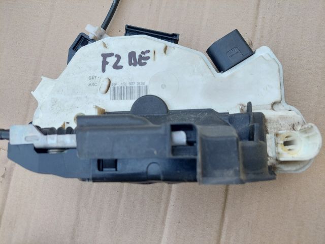 bontott SKODA FABIA II Bal első Ajtózár