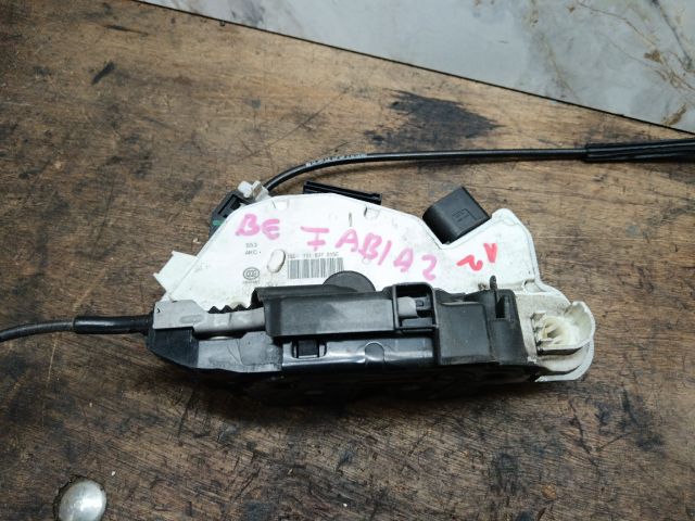 bontott SKODA FABIA II Bal első Ajtózár