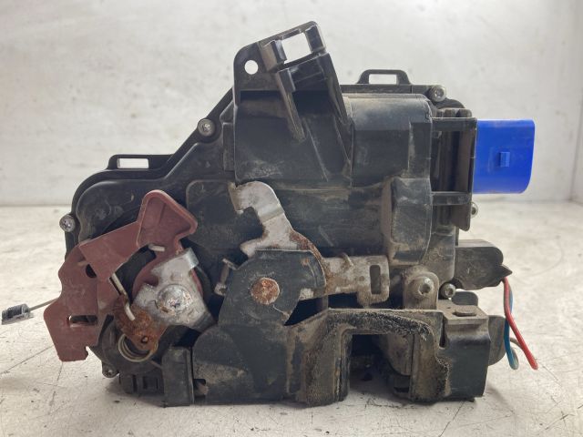 bontott SKODA FABIA II Bal első Ajtózár