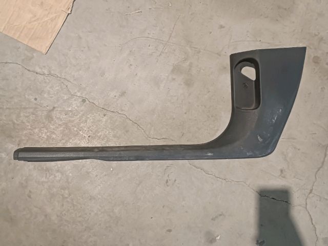 bontott SKODA FABIA II Bal első Belső Küszöb Burkolat