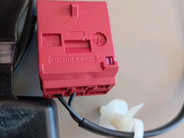 bontott SKODA FABIA II Bal első Biztonsági Öv Csat