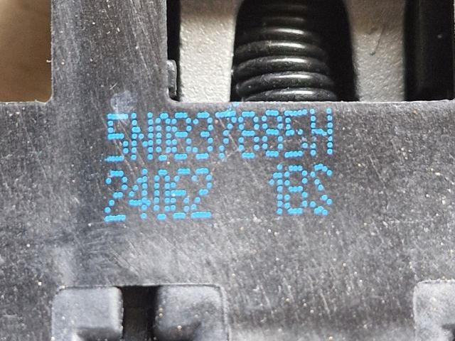 bontott SKODA FABIA II Bal első Külső Kilincsfészek