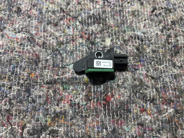 bontott SKODA FABIA II Bal első Oldal Ütközés Érzékelő