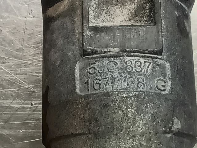 bontott SKODA FABIA II Bal első Zárbetét