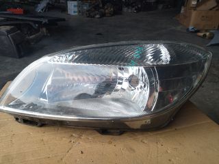 bontott SKODA FABIA II Bal Fényszóró