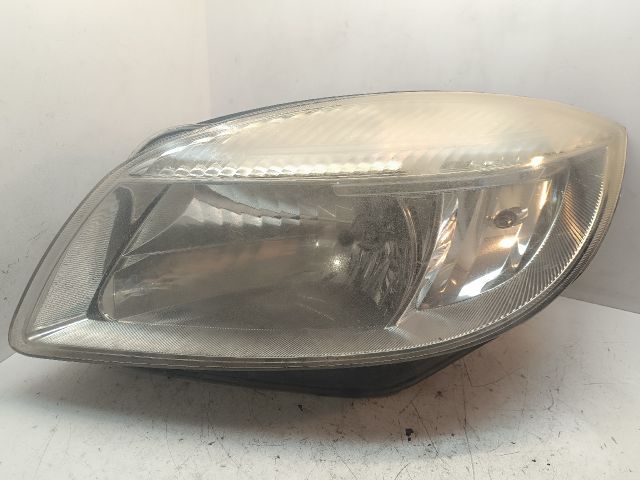 bontott SKODA FABIA II Bal Fényszóró