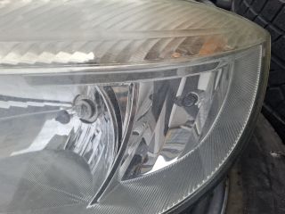 bontott SKODA FABIA II Bal Fényszóró