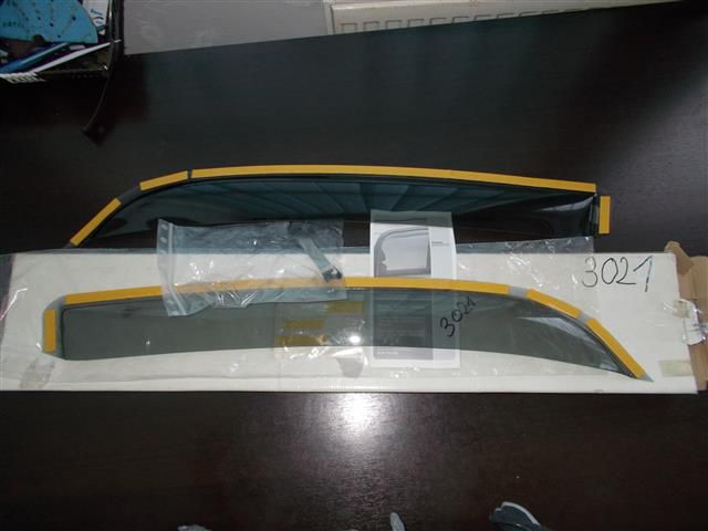 bontott SKODA FABIA II Bal hátsó Ablak Légterelő