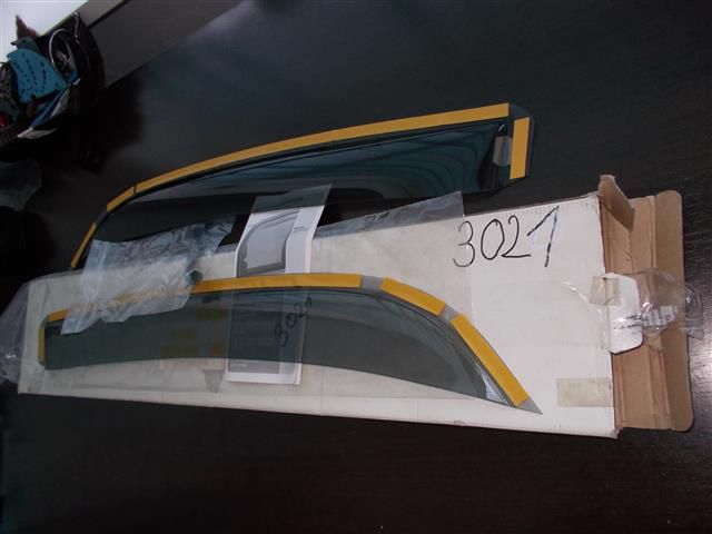 bontott SKODA FABIA II Bal hátsó Ablak Légterelő