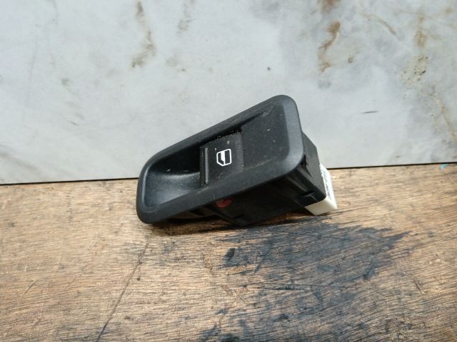 bontott SKODA FABIA II Bal hátsó Ablakemelő Kapcsoló