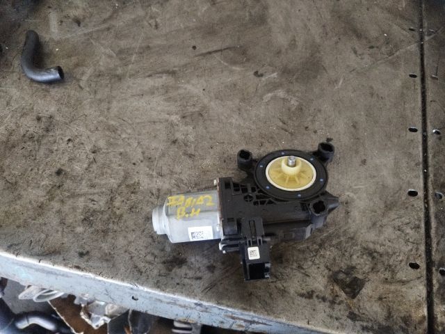 bontott SKODA FABIA II Bal hátsó Ablakemelő Motor