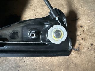 bontott SKODA FABIA II Bal hátsó Ablakemelő Szerkezet (Mechanikus)