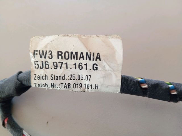 bontott SKODA FABIA II Bal hátsó Ajtó Kábelköteg