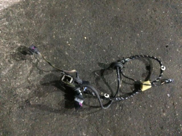 bontott SKODA FABIA II Bal hátsó Ajtó Kábelköteg