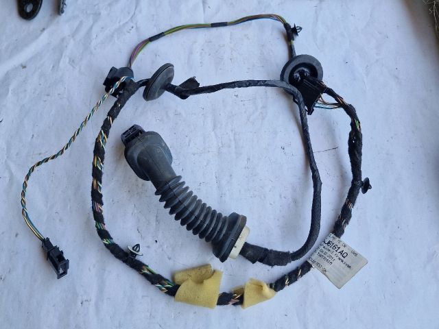 bontott SKODA FABIA II Bal hátsó Ajtó Kábelköteg