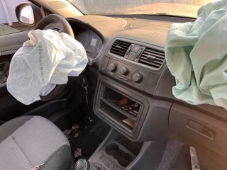 bontott SKODA FABIA II Bal hátsó Ajtó Kárpit