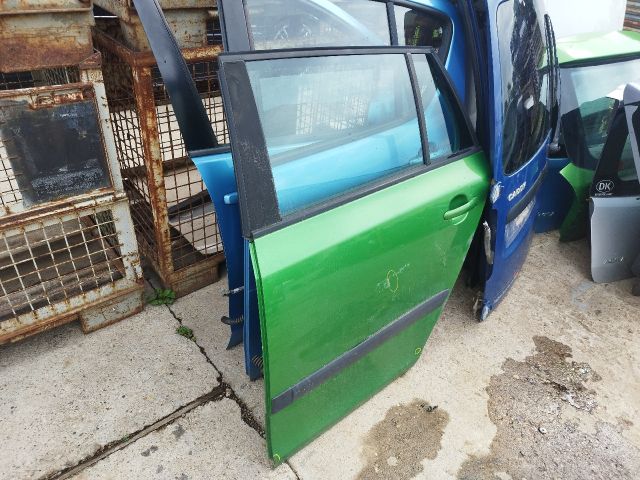 bontott SKODA FABIA II Bal hátsó Ajtó (Részeivel)