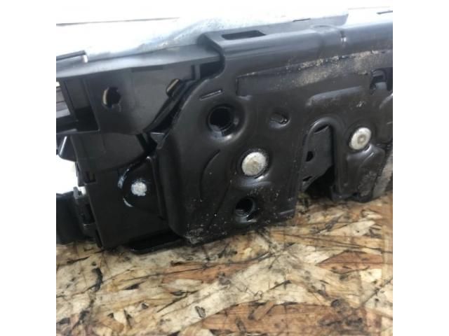 bontott SKODA FABIA II Bal hátsó Ajtózár