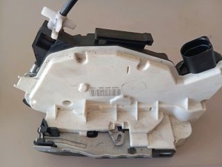 bontott SKODA FABIA II Bal hátsó Ajtózár