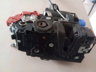 bontott SKODA FABIA II Bal hátsó Ajtózár