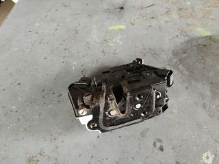 bontott SKODA FABIA II Bal hátsó Ajtózár