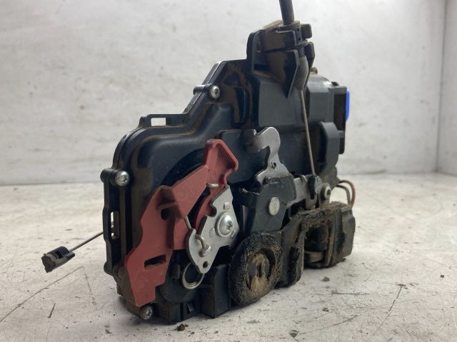 bontott SKODA FABIA II Bal hátsó Ajtózár