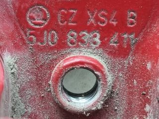 bontott SKODA FABIA II Bal hátsó Alsó Zsanér