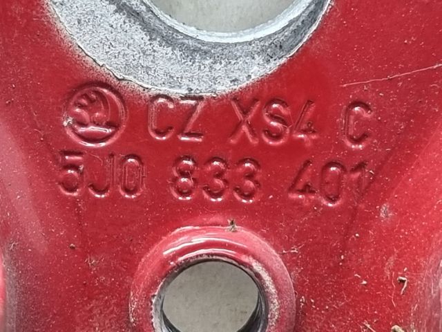 bontott SKODA FABIA II Bal hátsó Felső Zsanér