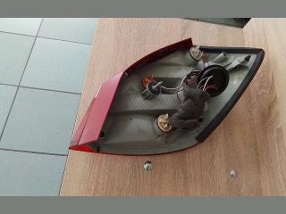 bontott SKODA FABIA II Bal Hátsó Lámpa
