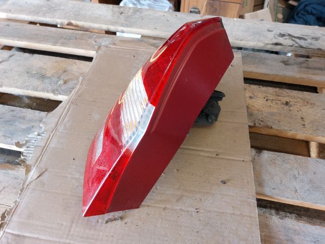 bontott SKODA FABIA II Bal Hátsó Lámpa