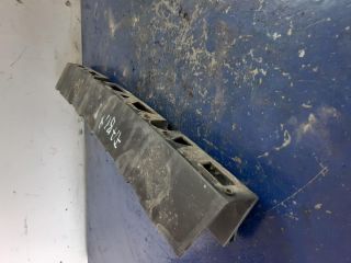 bontott SKODA FABIA II Bal hátsó Lökhárító Tartó (Műanyag)