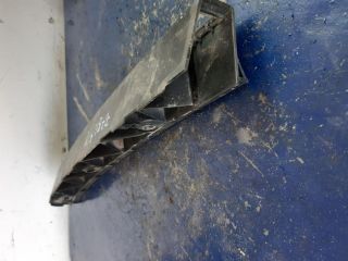 bontott SKODA FABIA II Bal hátsó Lökhárító Tartó (Műanyag)