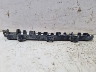 bontott SKODA FABIA II Bal hátsó Oldal Lökhárító Tartó (Műanyag)