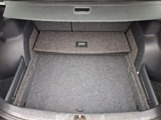 bontott SKODA FABIA II Bal hátsó Oldal Lökhárító Tartó (Műanyag)