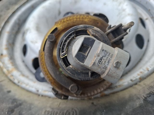 bontott SKODA FABIA II Bal Ködfényszóró