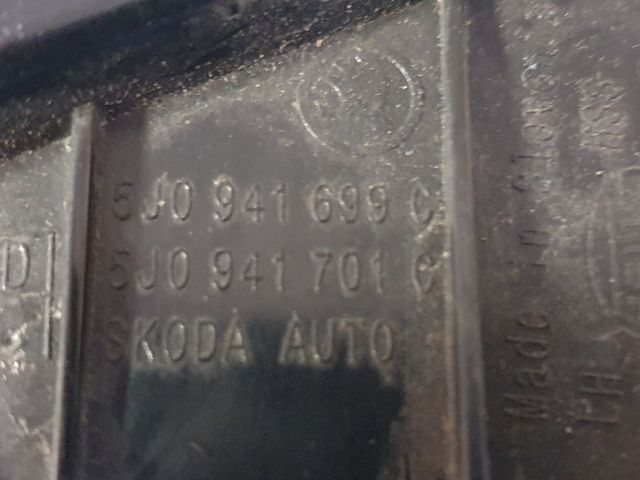 bontott SKODA FABIA II Bal Ködfényszóró
