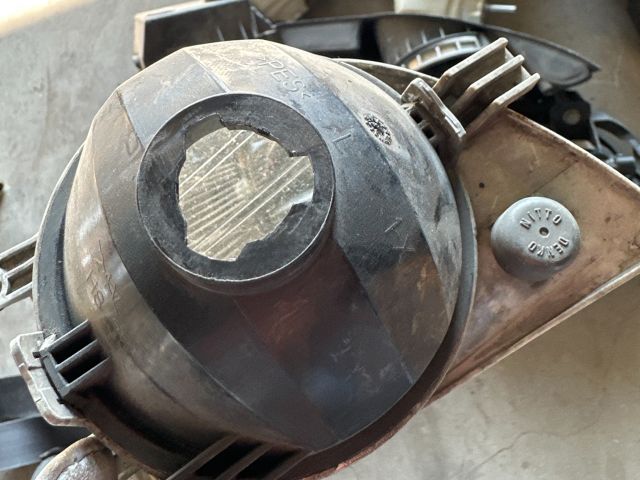 bontott SKODA FABIA II Bal Ködfényszóró